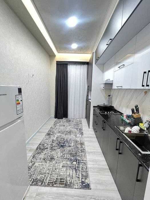 ЖК"Паркент Авенью", 2/8/10, 85 м2, с ремонтом, с обстановкой. 105 000$