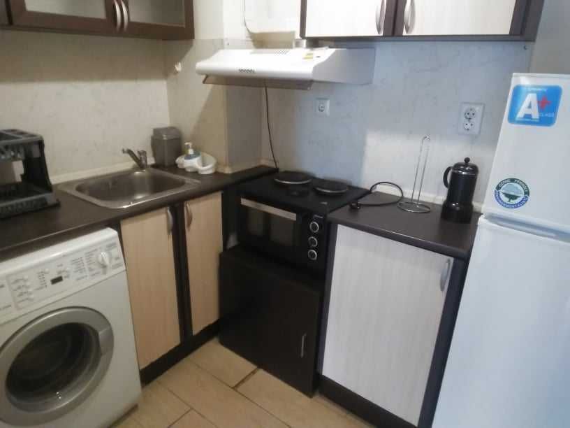 Дава се под наем Двустаен апартамент в Бургас, Зорница - 47 кв.м за 325 € - Снимка #1