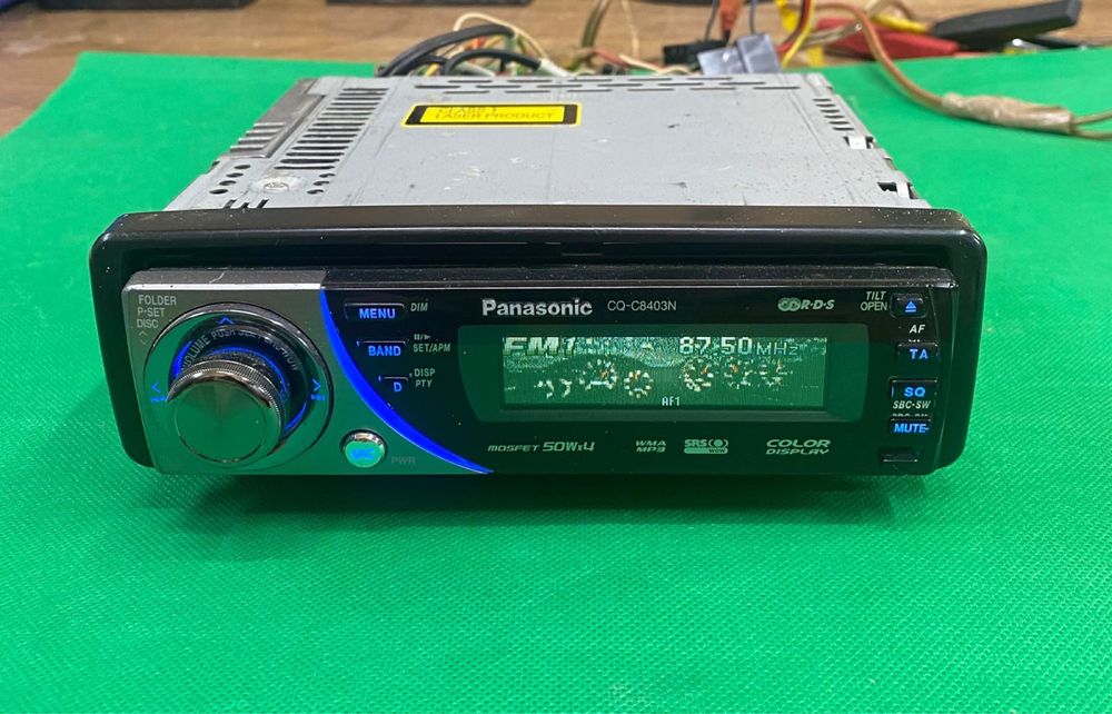 Cd player auto Panasonic CQ C 8403 color motorizat