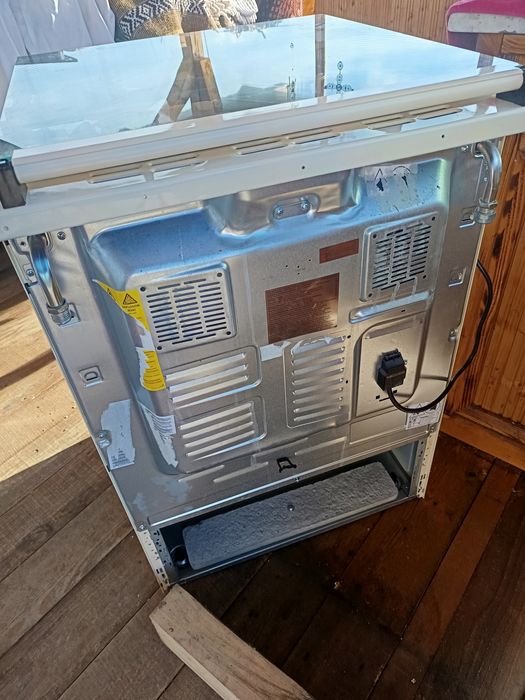 Aragaz Beko 4 arzătoare