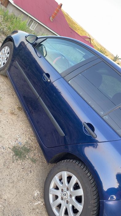 Vând golf 5  motor 1.9