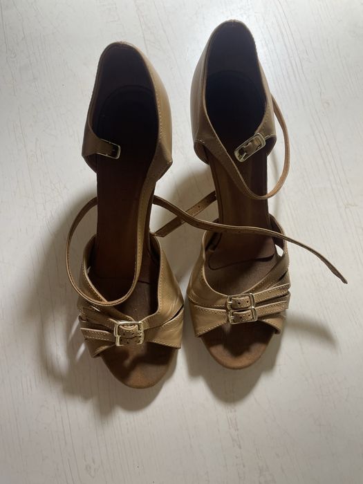 Туфли для бальных танцев размер 38-39