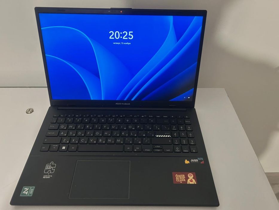 ASUS Vivobook GO15 ноутбук