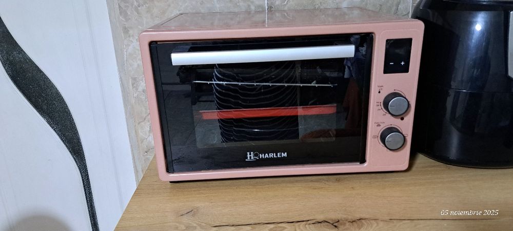 Cuptor electric  aproape nou