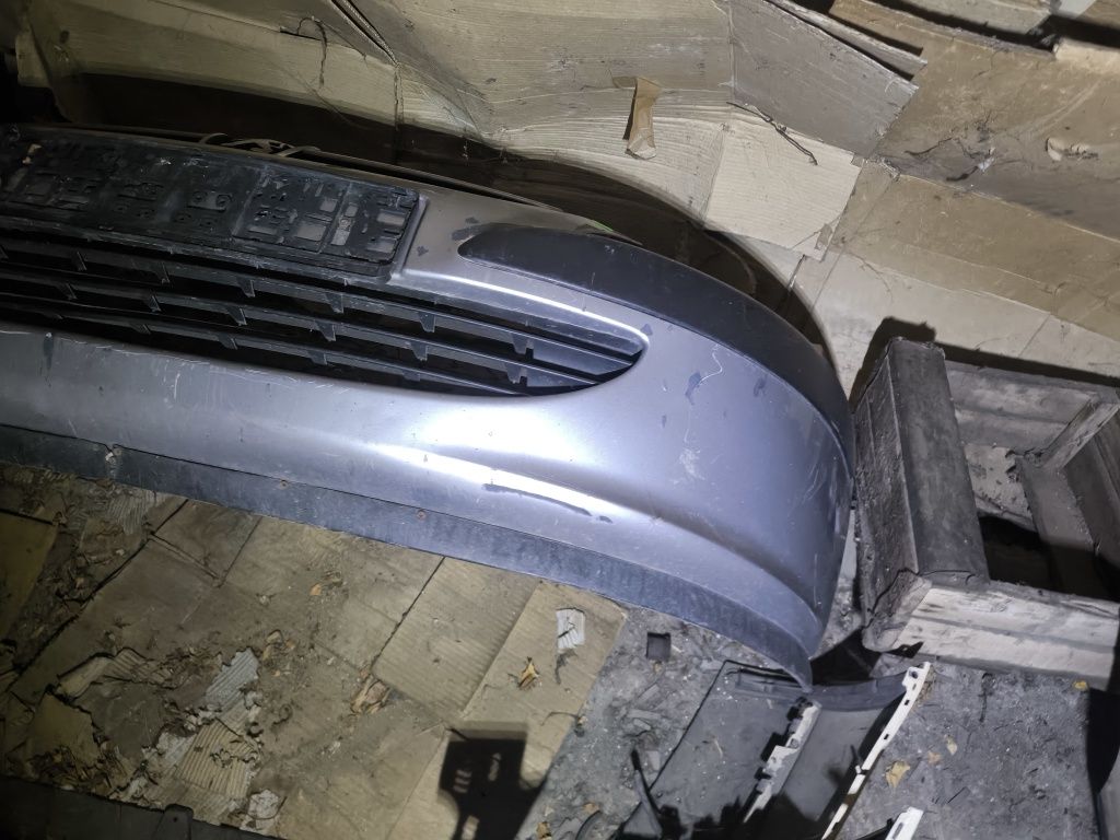 Предна броня PEUGEOT 307
