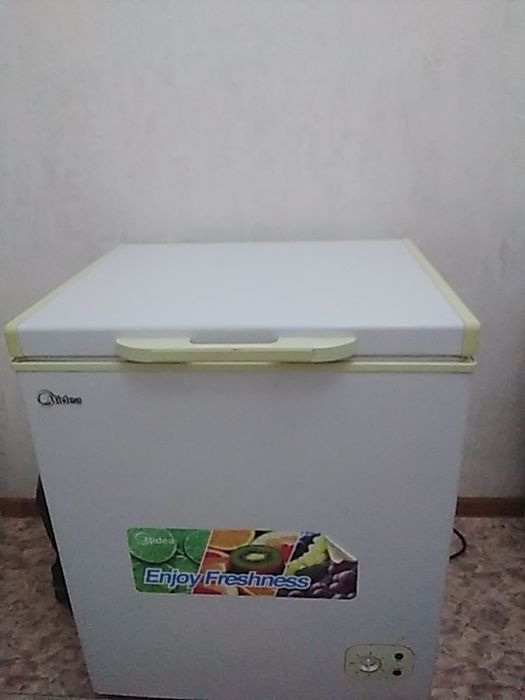 Продам морозильник на запчасти