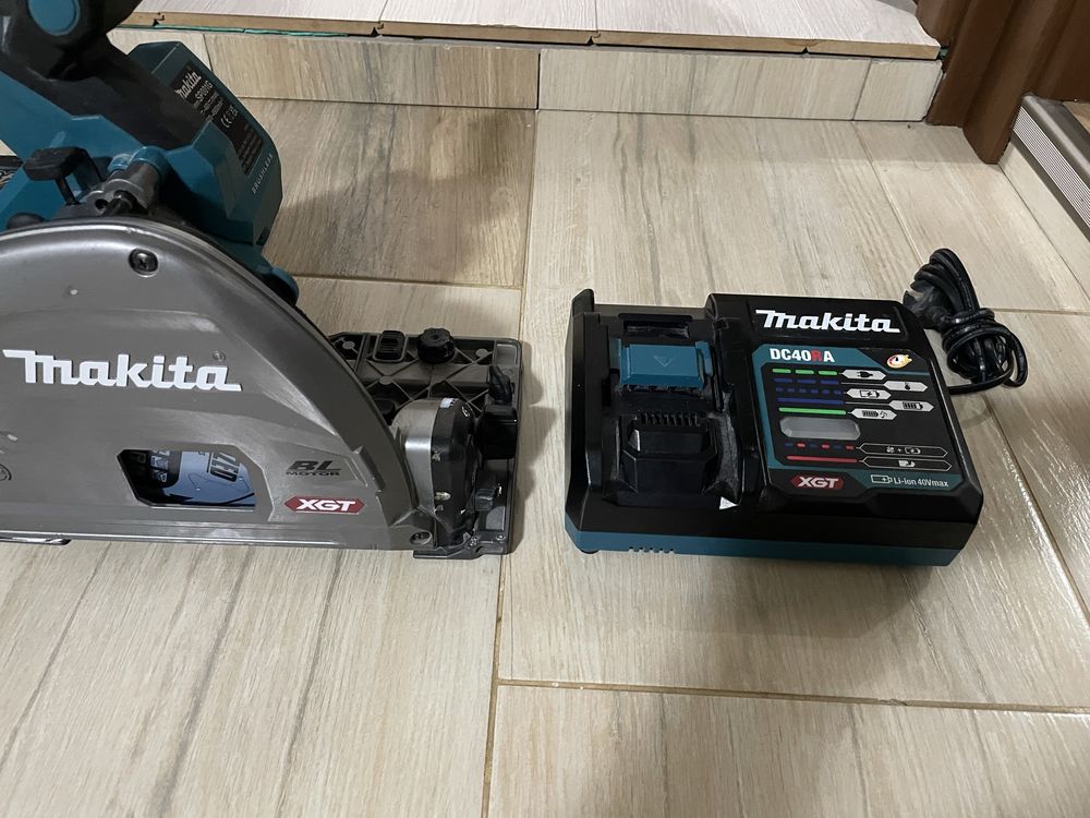 Makita circular 50v xgt