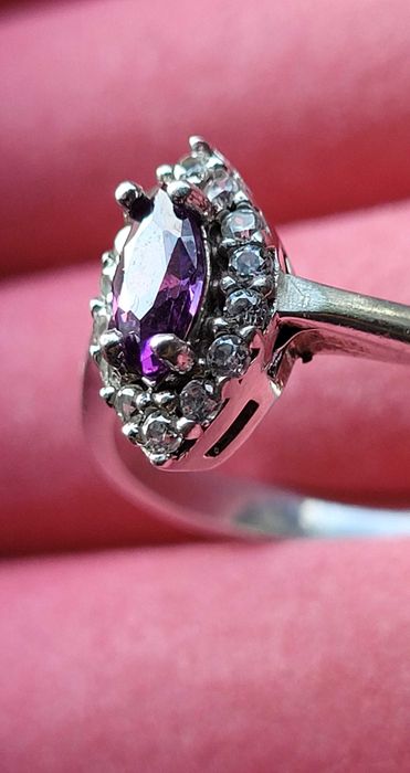 Inel argint cu ametist si zirconiu cubic