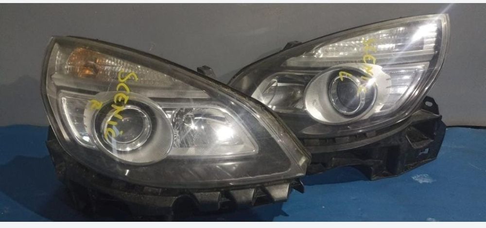 Far Stanga Dreapta Renault Scenic 2 Facelift Xenon