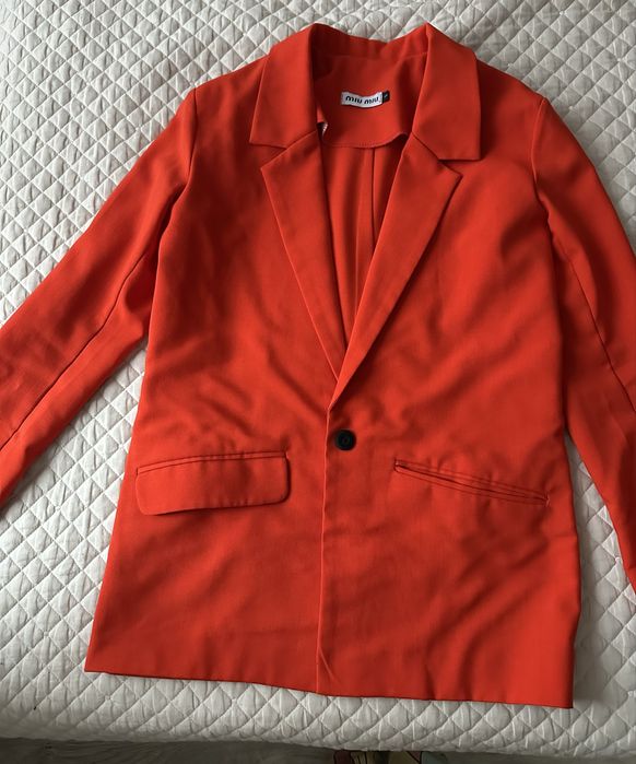 Продам б/у одежду женскую. Рр 42-44. В хорошем и отличном состоянии.