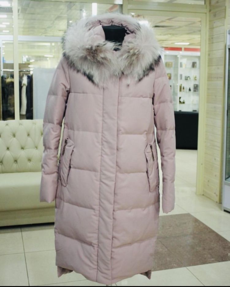 Зимний пуховик Max Mara