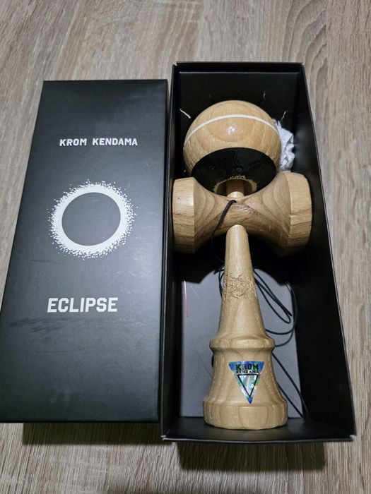Vand Kendama KROM Eclipse RFS