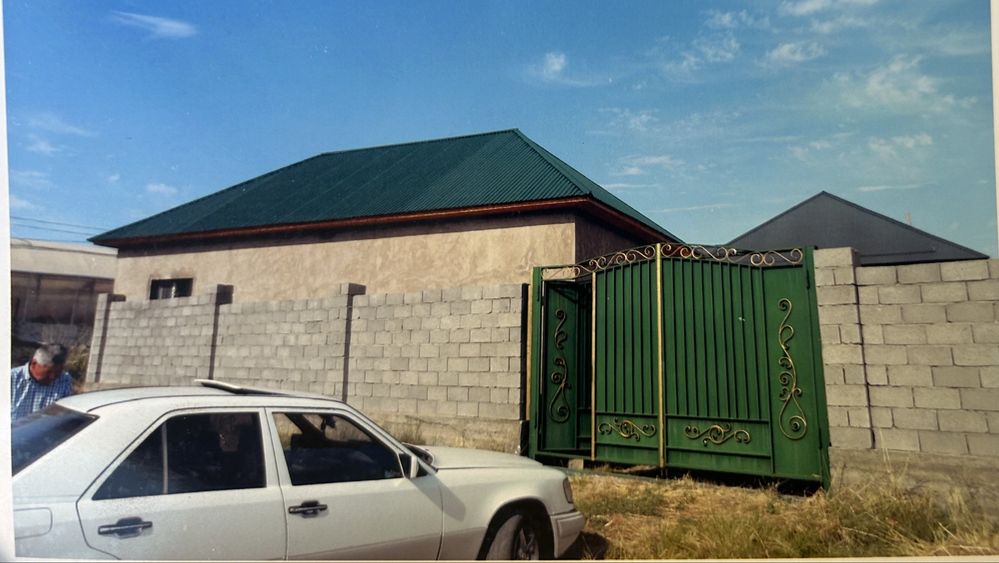 Продаю дом город Шымкент Абайский район мкр Ынтымак 621/2