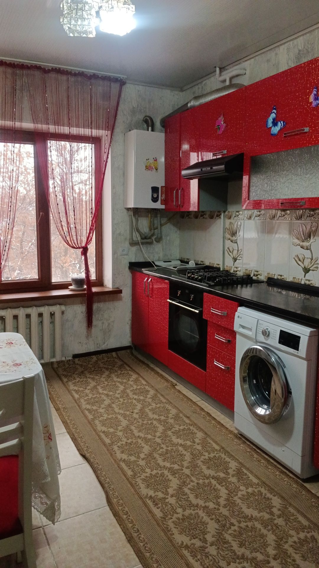 Сдаётся  квартира  по Пр.Республики,