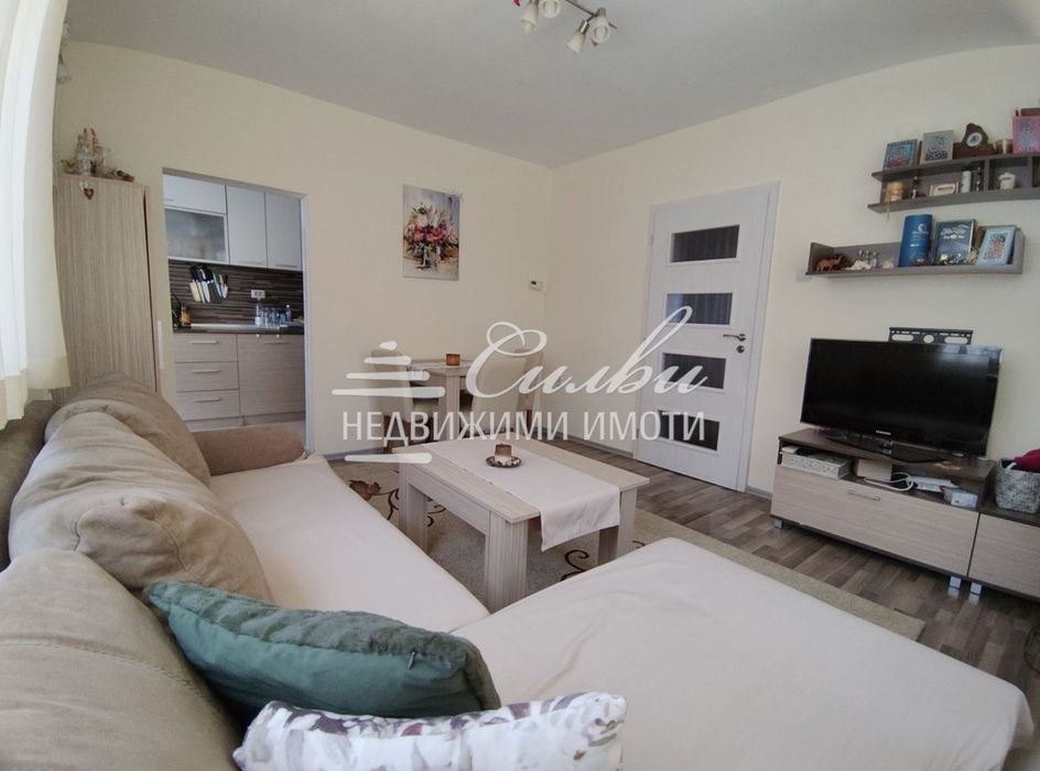 Четиристаен ТУХЛЕН след ОСНОВЕН ремонт - кв.Център