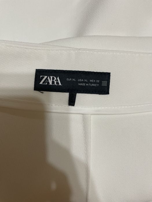 Fusta-pantalon scurta Zara