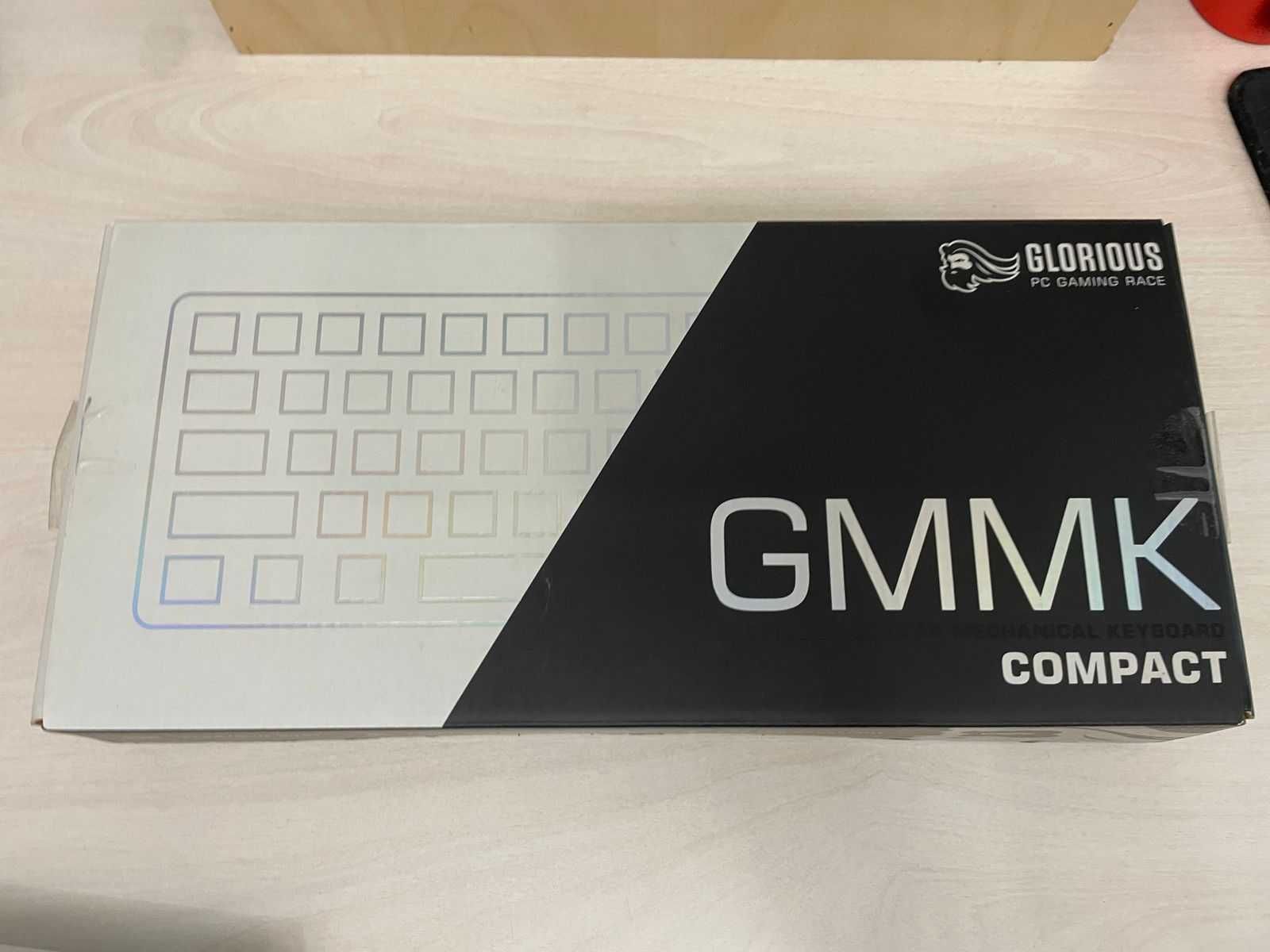 Механическая клавиатура Gmmk compact White ( Gateron Brown switches )