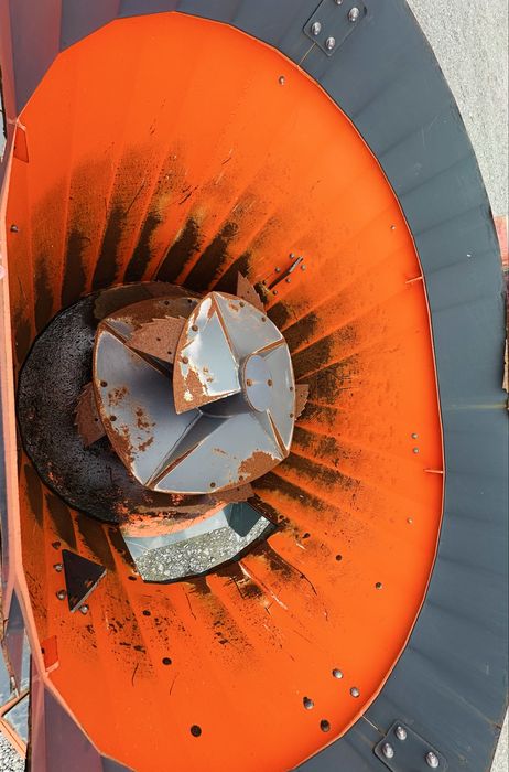 Remorca furajera 2.5mc