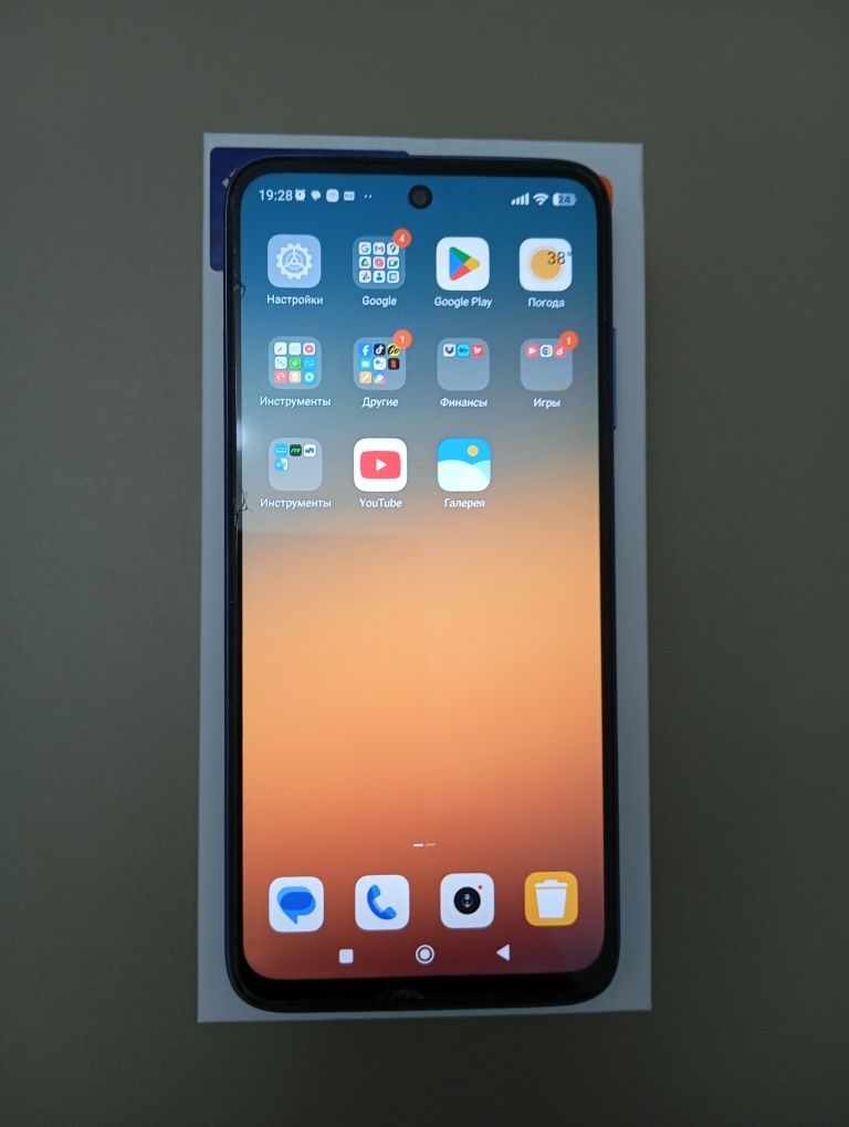 Редми 10  64 gb.