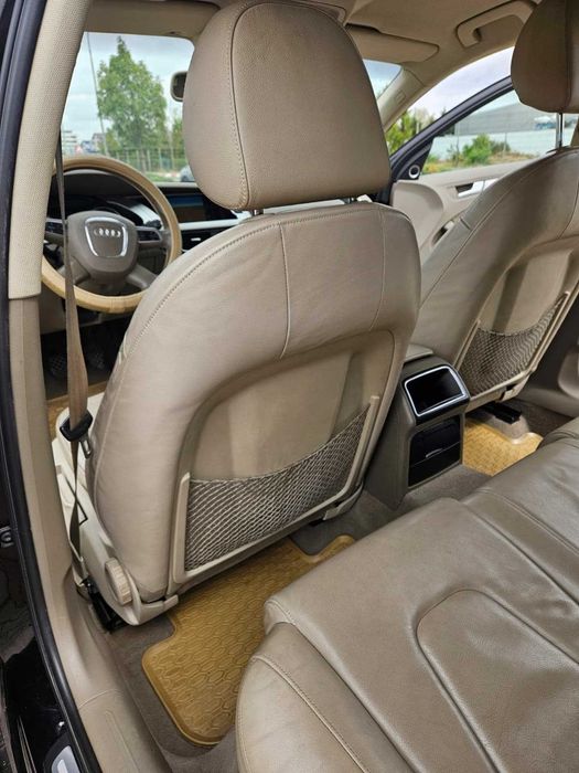 AUDI A4, B8 Sedan,  2012- stare foarte buna