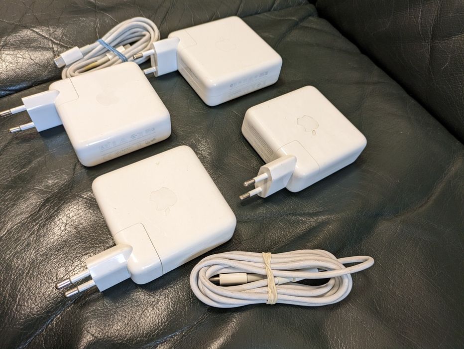 Incarcator adaptor  laptop Macbook Apple USB C 61w/ 96w A2196