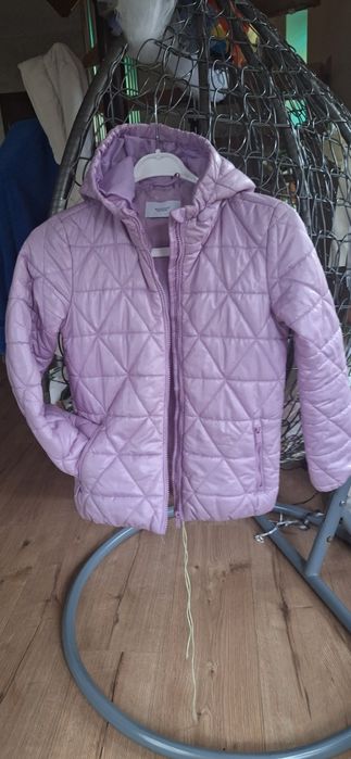 Четири броя якета..