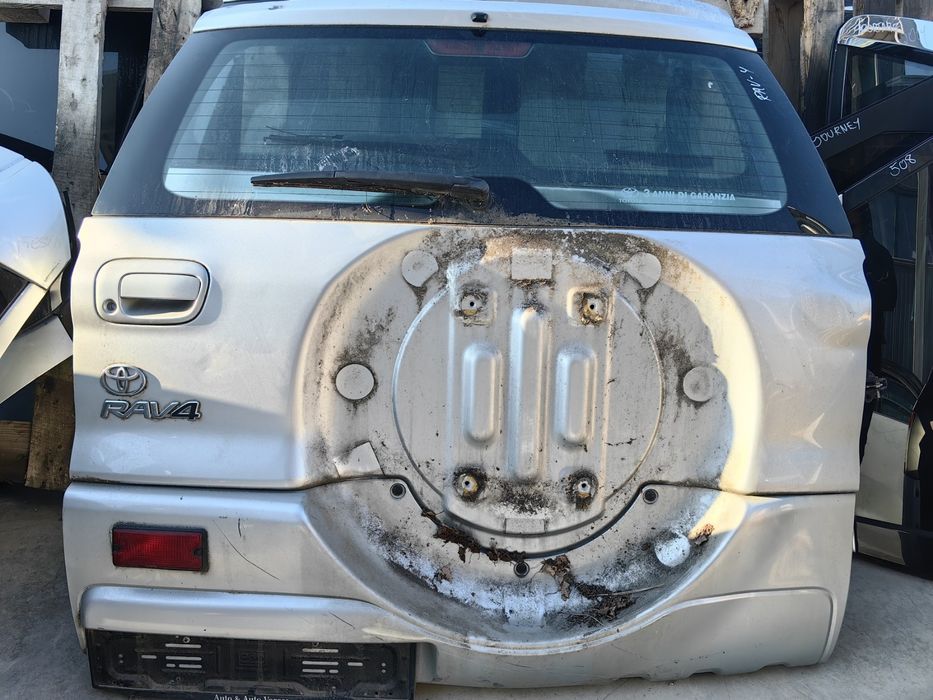 Врата багажник Със Забележки Toyota Rav4 / Тойота Рав 4 2003г.