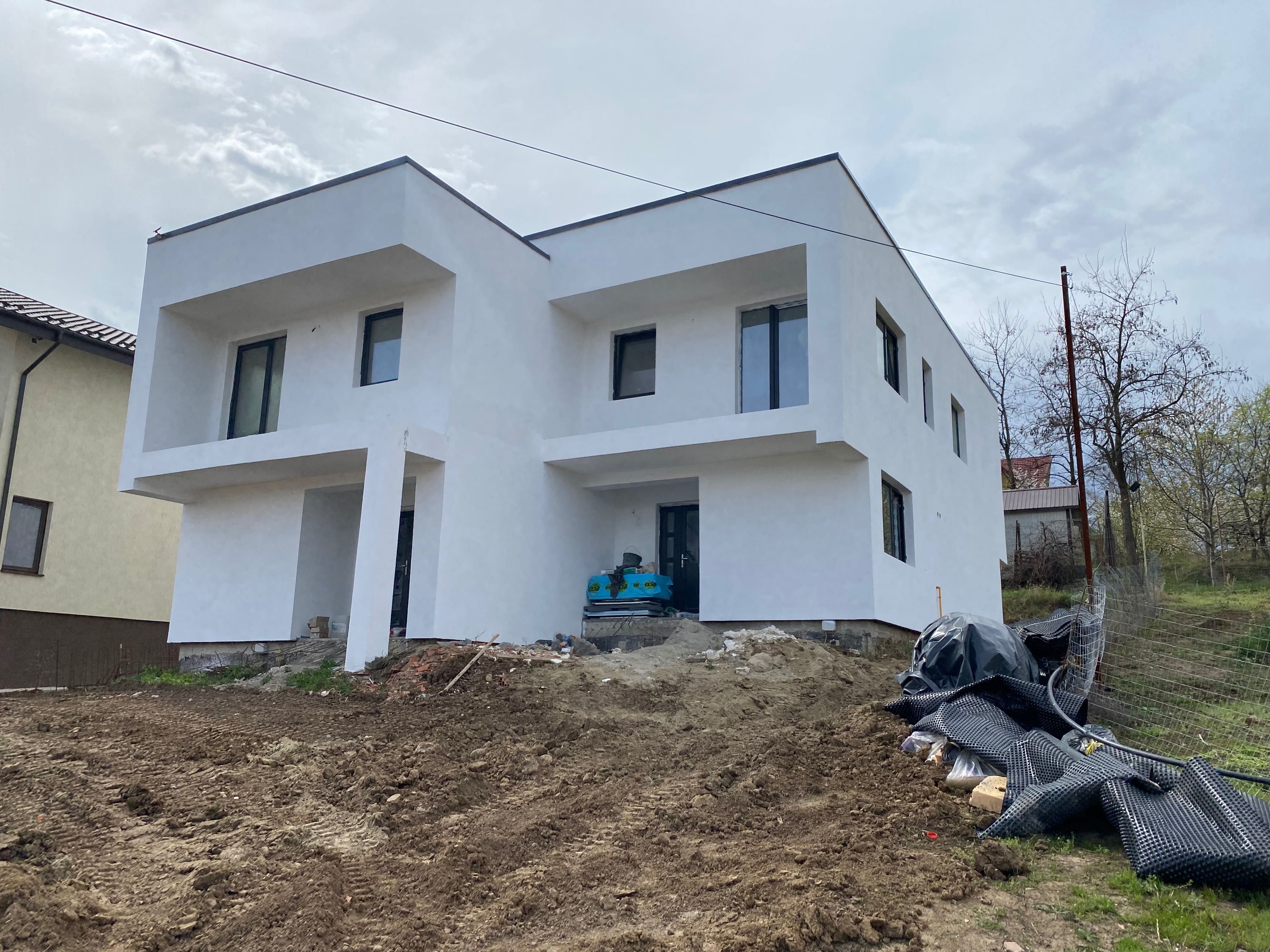 Persoana fizica, casa tip duplex, 3 cam 2 bai, 3 min LIDL Bucium