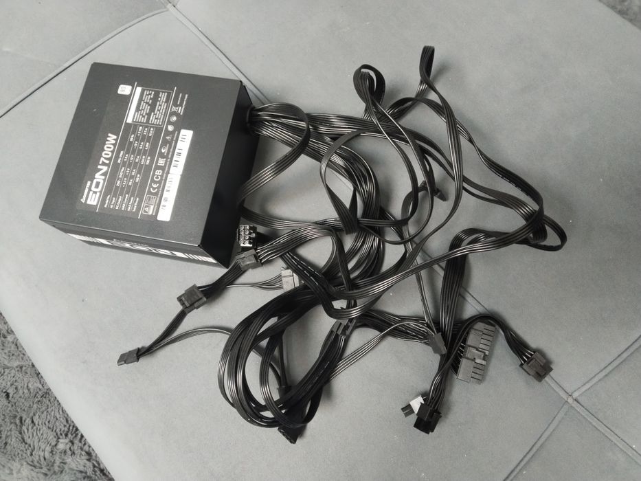 Блок питания chieftec 700w
