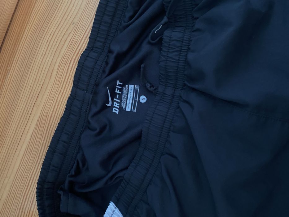 Спортни Женски къси панталони.