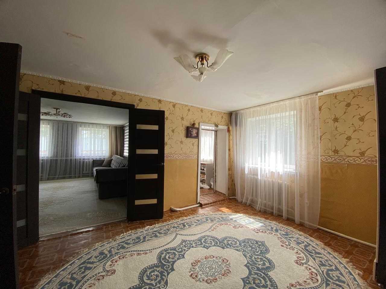 Продам 3 ком дом в районе КСК