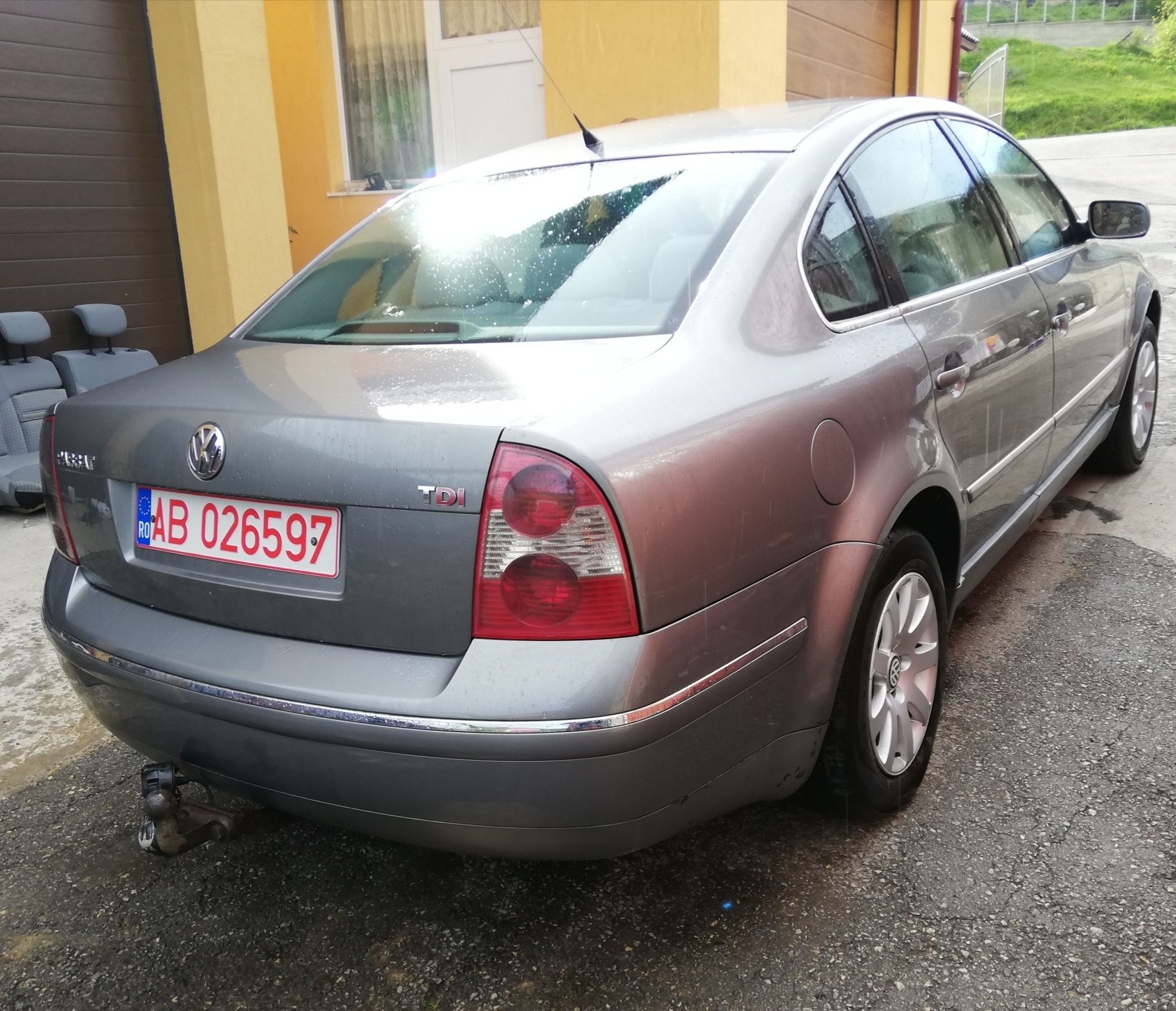 Aripa dreapta spate passat b5.5 berlina 1.9 tdi awx