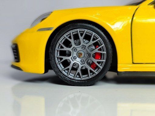 Porsche 911 Carrera 4S оригинал Железная машинка масштабная - Доставка