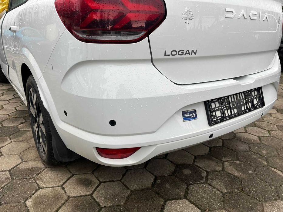 bara spate cu senzori parcare dacia logan 2023