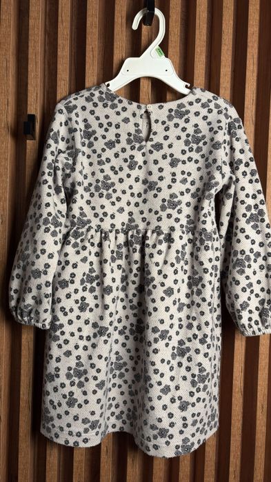 Rochie Zara în stare bună