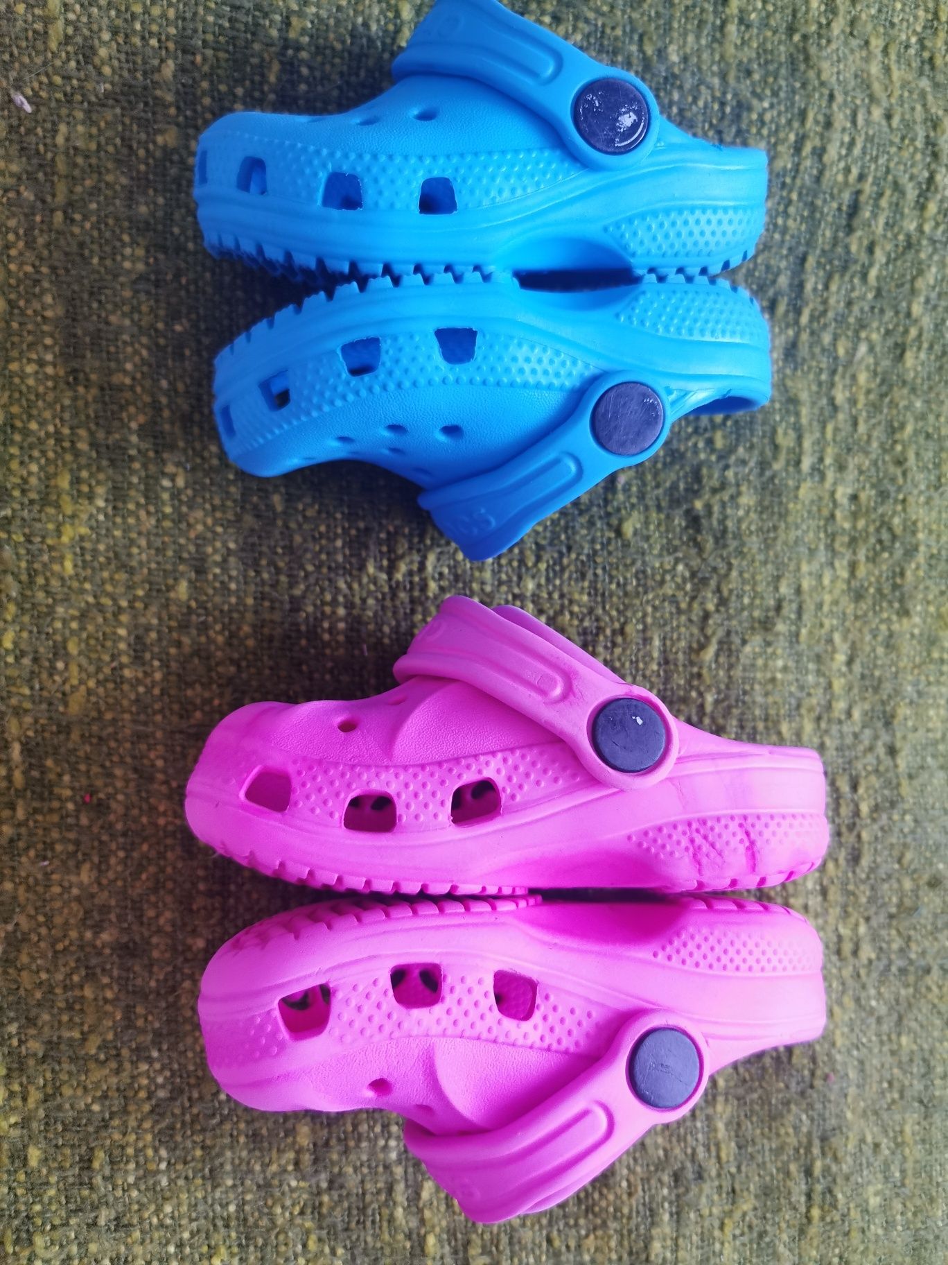 Crocs C 4 și C6 .