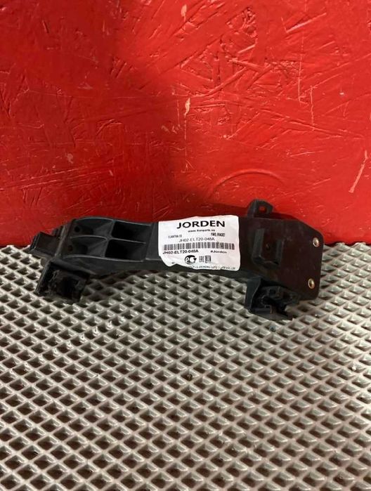 Кронштейн панели (ухо) передний RH Hyundai Elantra CN7 21- Jorden