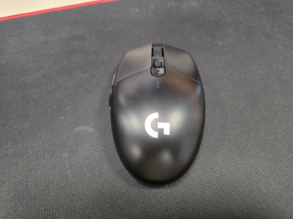 Vand mouse gaming Logitech G304 nou, doar desigilat