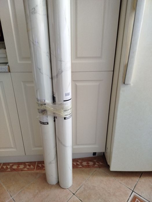 Самоклеющиися обои