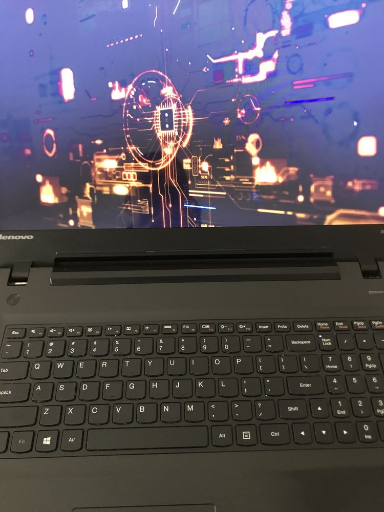 Lenovo ideapad 300 17isk