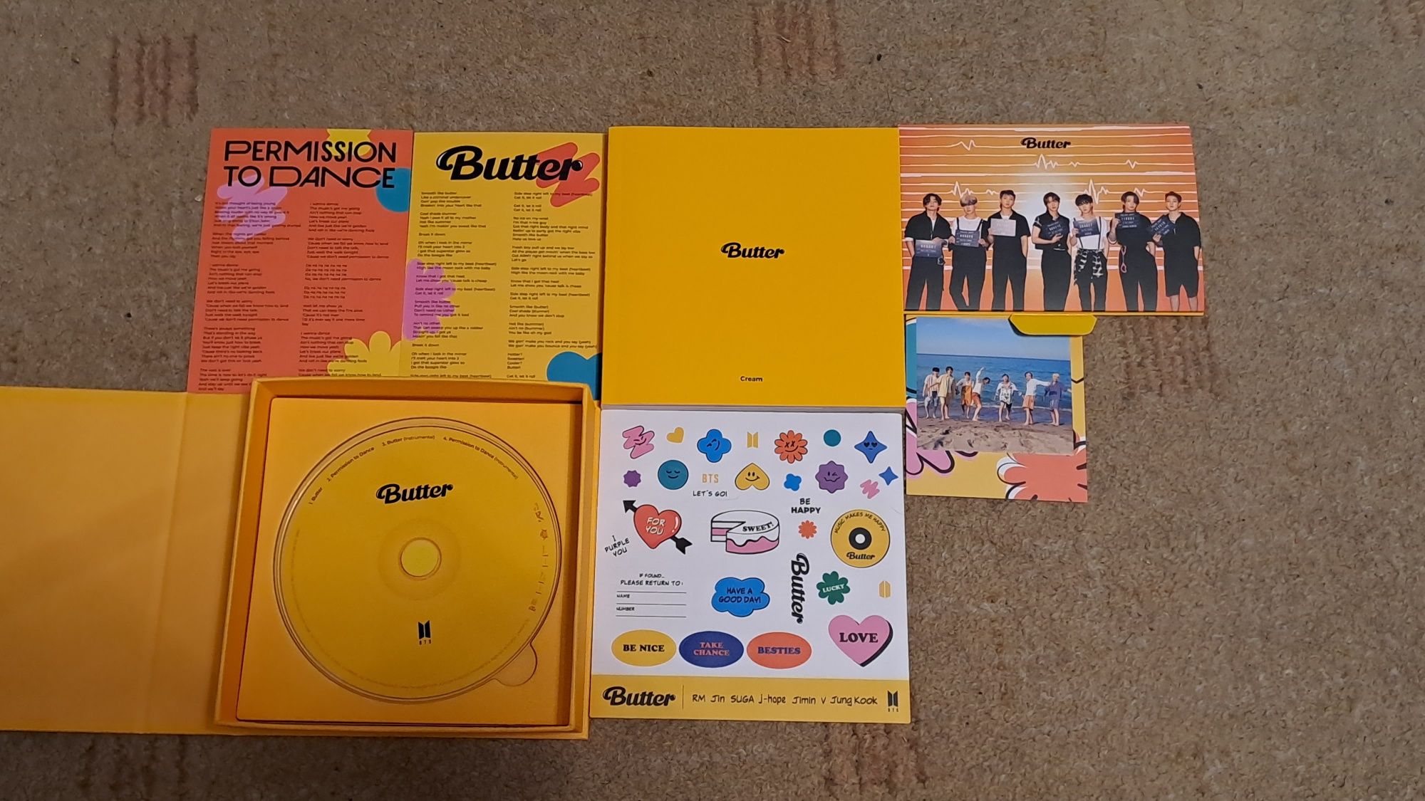 Album "BUTTER" versiune "cream" de la trupa BTS