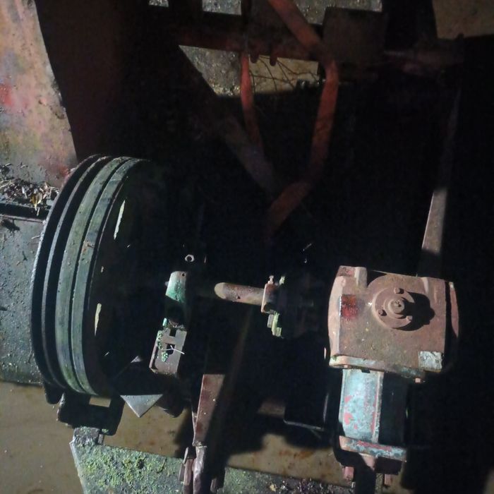 Vând reductor de tocătoare