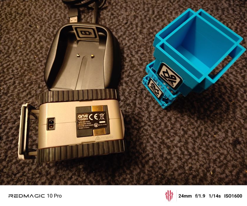 Robot ai anki cozmo vector