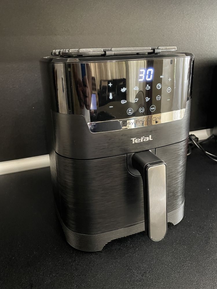Tefal Airfryer Easy Fry & Grill