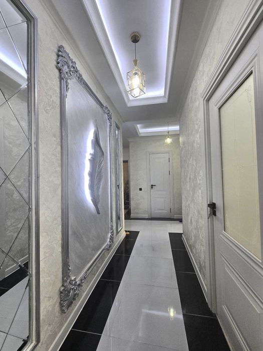 Латтико олдида жойлашган 2 хонали