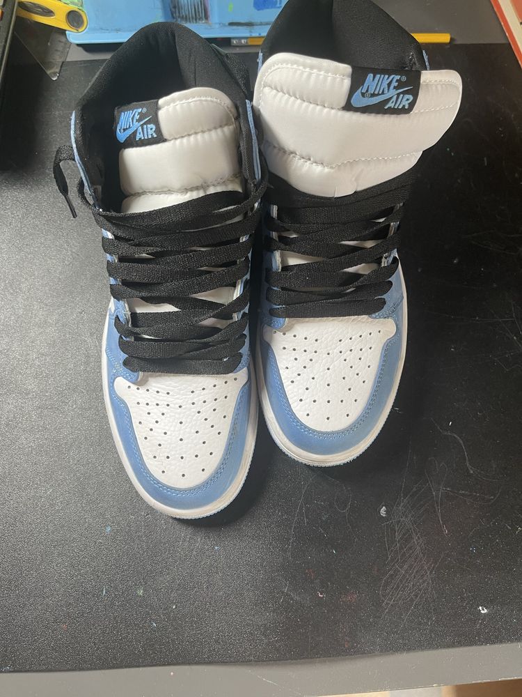 jordan 1 university blue marime 40