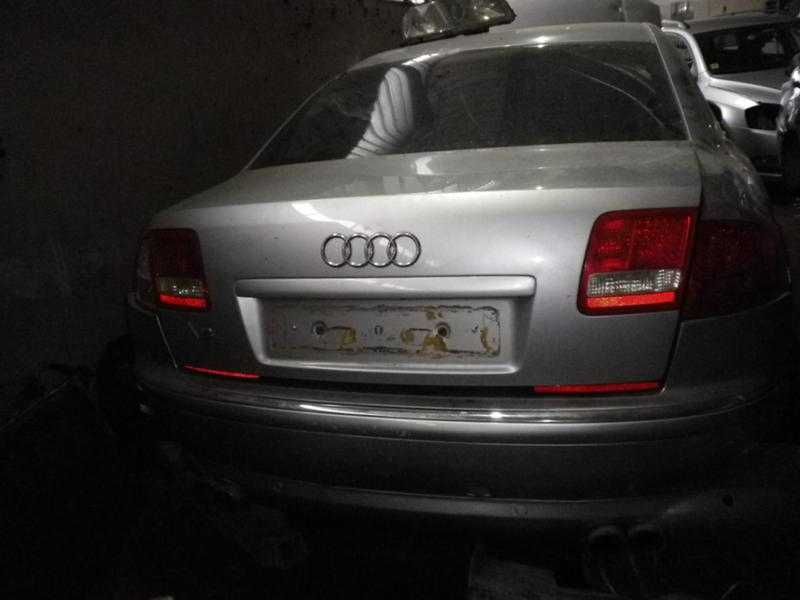 Ауди A8 3.7/4.2i / Audi A8 3.7/4.2i на части