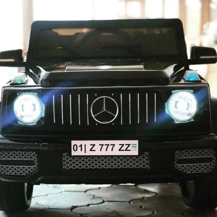 Детская машина электромобиль Mercedes Benz Gelik подарок для детей