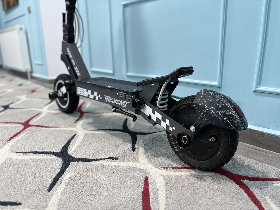 Trotineta kukirin g2