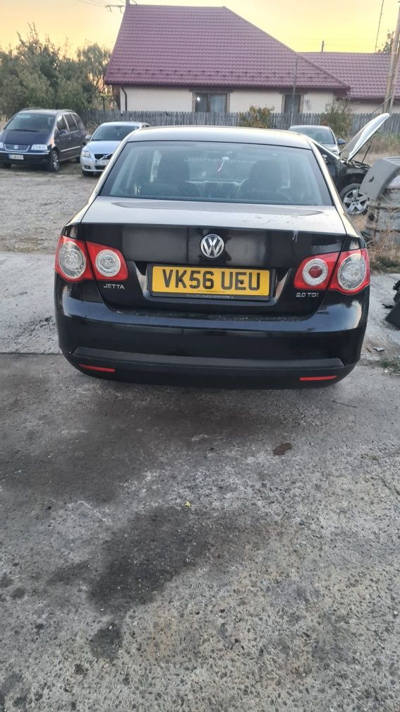 Dezmembrez Jetta 2.0 tdi bkd